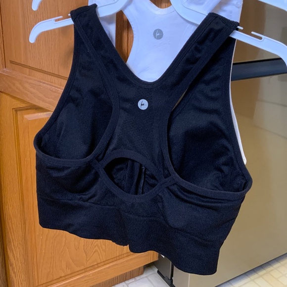 Two Zip Front Exercise Tops - Picture 8 of 9